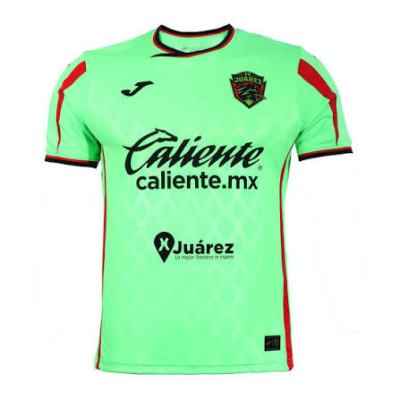 Mexico Soccer & Snacks Deluxe Box (Includes Jersey)