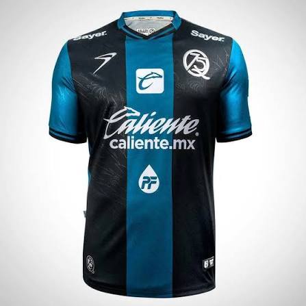 Mexico Soccer & Snacks Deluxe Box (Includes Jersey)
